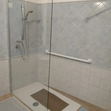 Casa Figus Via Azuni 5 Apartmán *