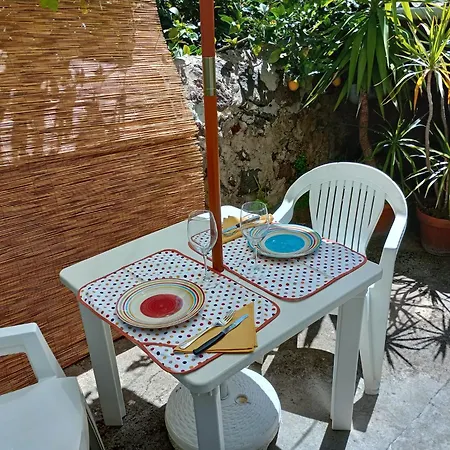 Apartment Casa Figus Via Azuni 5 Narbolia