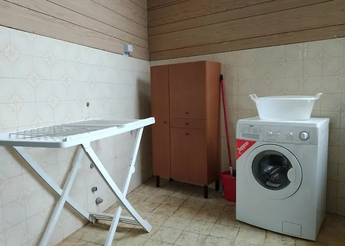 Casa Figus Via Azuni 5 * Narbolia